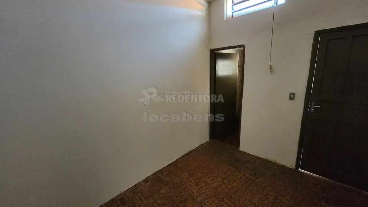 Boa casa de fundo com 1 dormitório - Foto 5