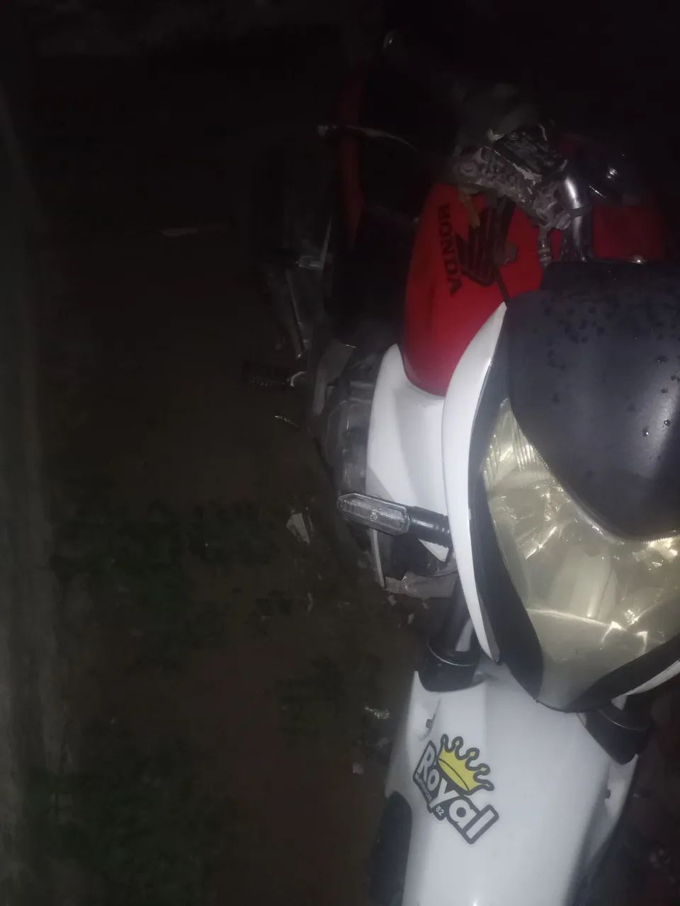 Para vender rápido cb300 vermelh - Foto 5