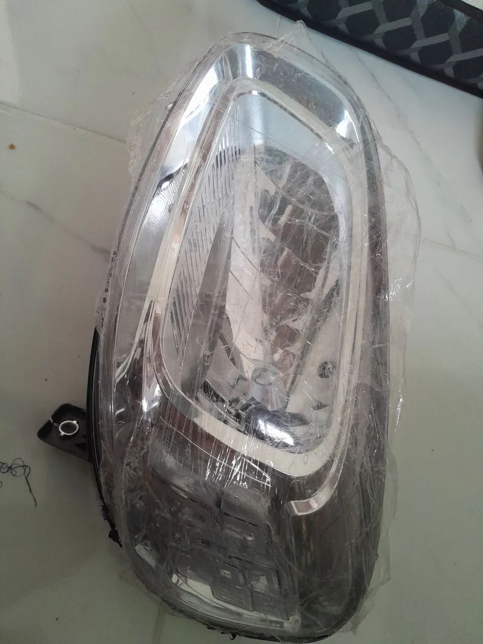 Vendo farol do Fiat uno 