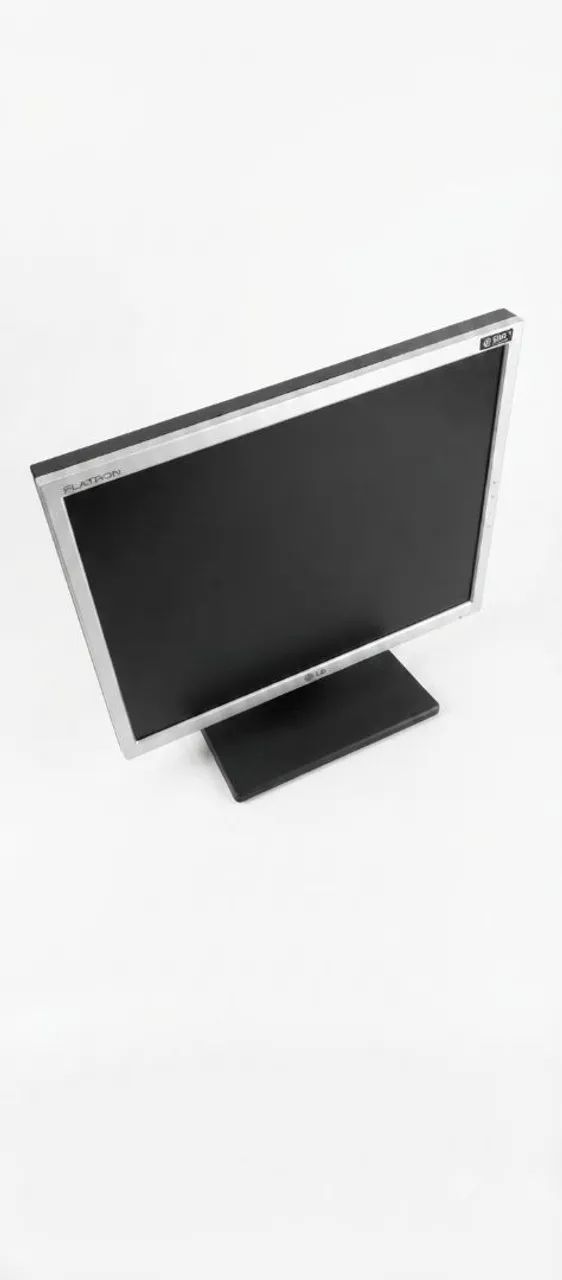 Monitor LG Flatron Quadrado (4:3) - Ótimo Estado