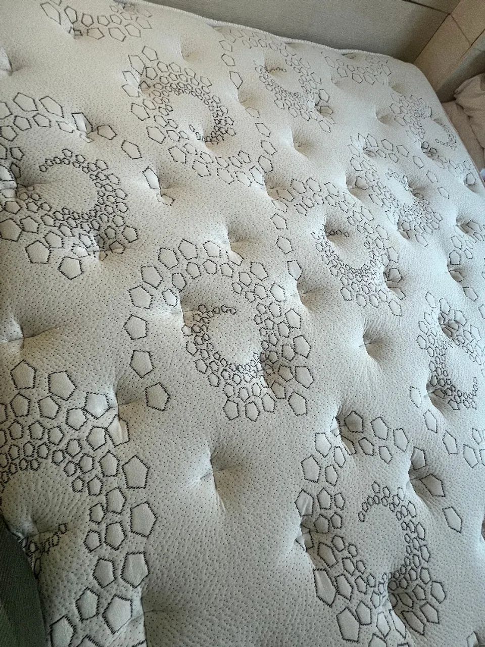 Cama Box Queen de Luxo Ortobom Orion - Molas Ensacadas - Foto 2