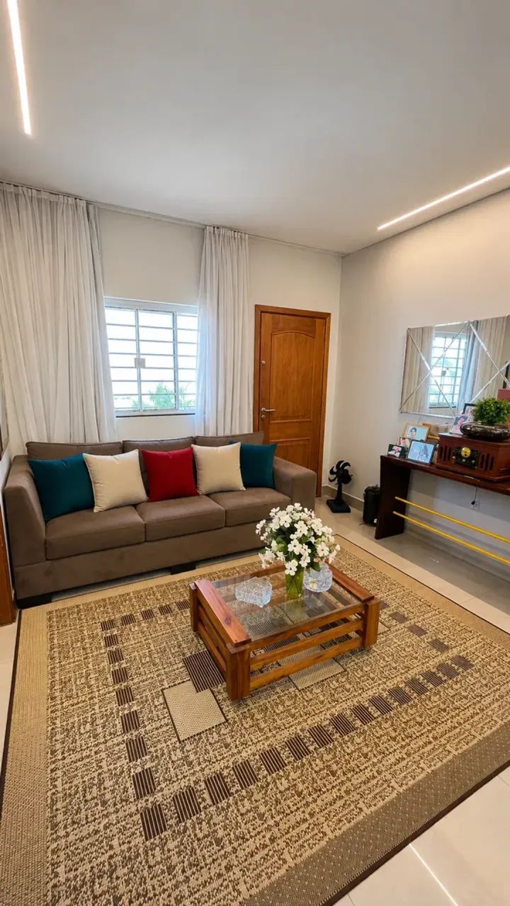 CASA ESPAÇOSA COM 675 m² DE LOTE | JARDIM TODOS OS SANTOS  SENADOR CANEDO - Foto 9