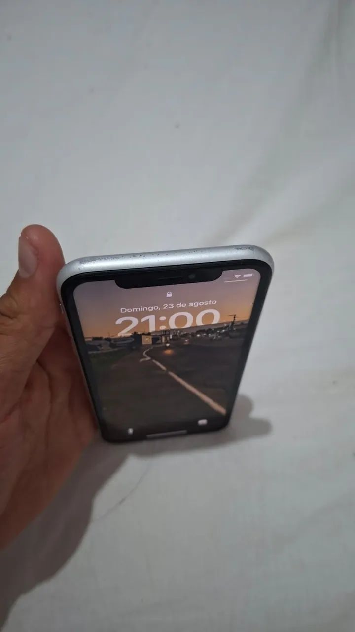iPhone XR 64gb - Foto 2