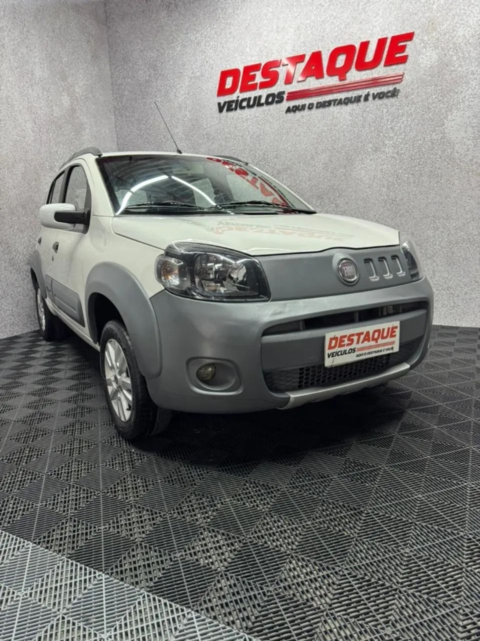 Fiat Uno WAY 1.4 EVO Fire Flex 8V 5P 2012
