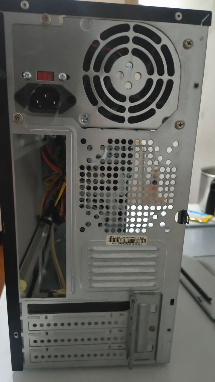 Gabinete BLUE com led frontal e vem com fonte simples!!! - Foto 3