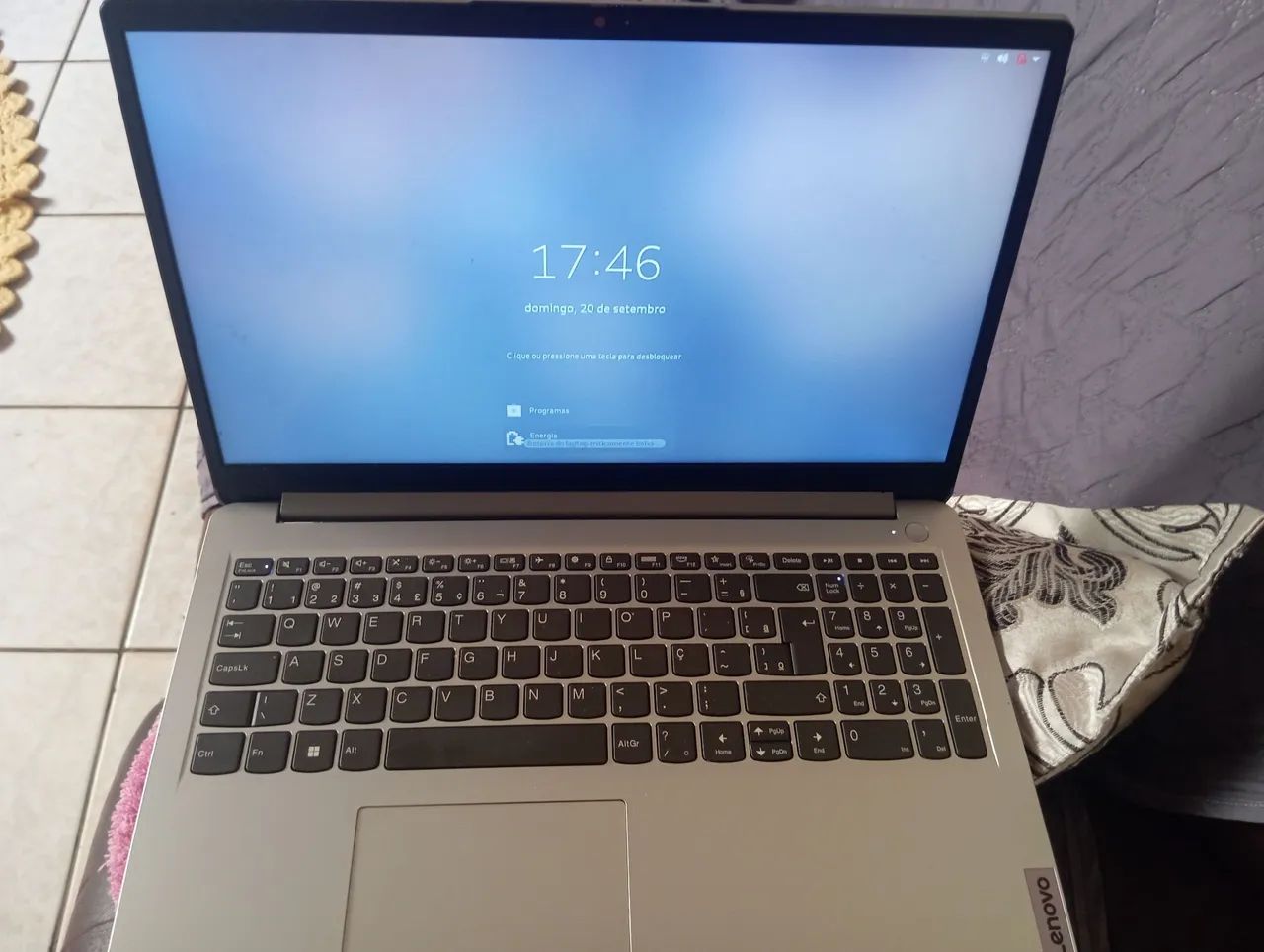 Notebook Lenovo  - Foto 2