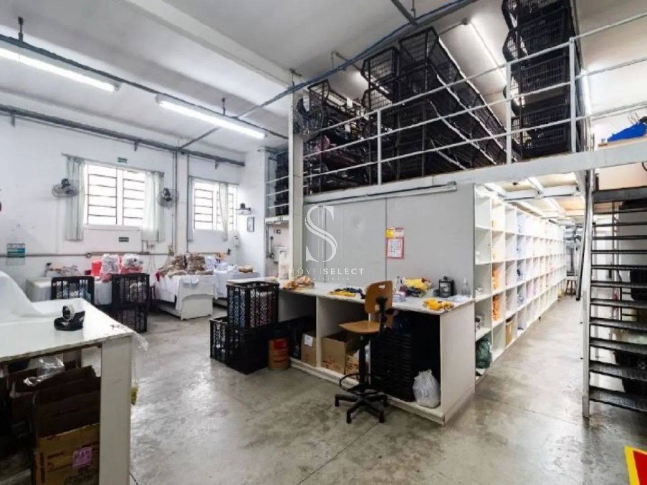 Prédio comercial em Vila Carrão - São Paulo