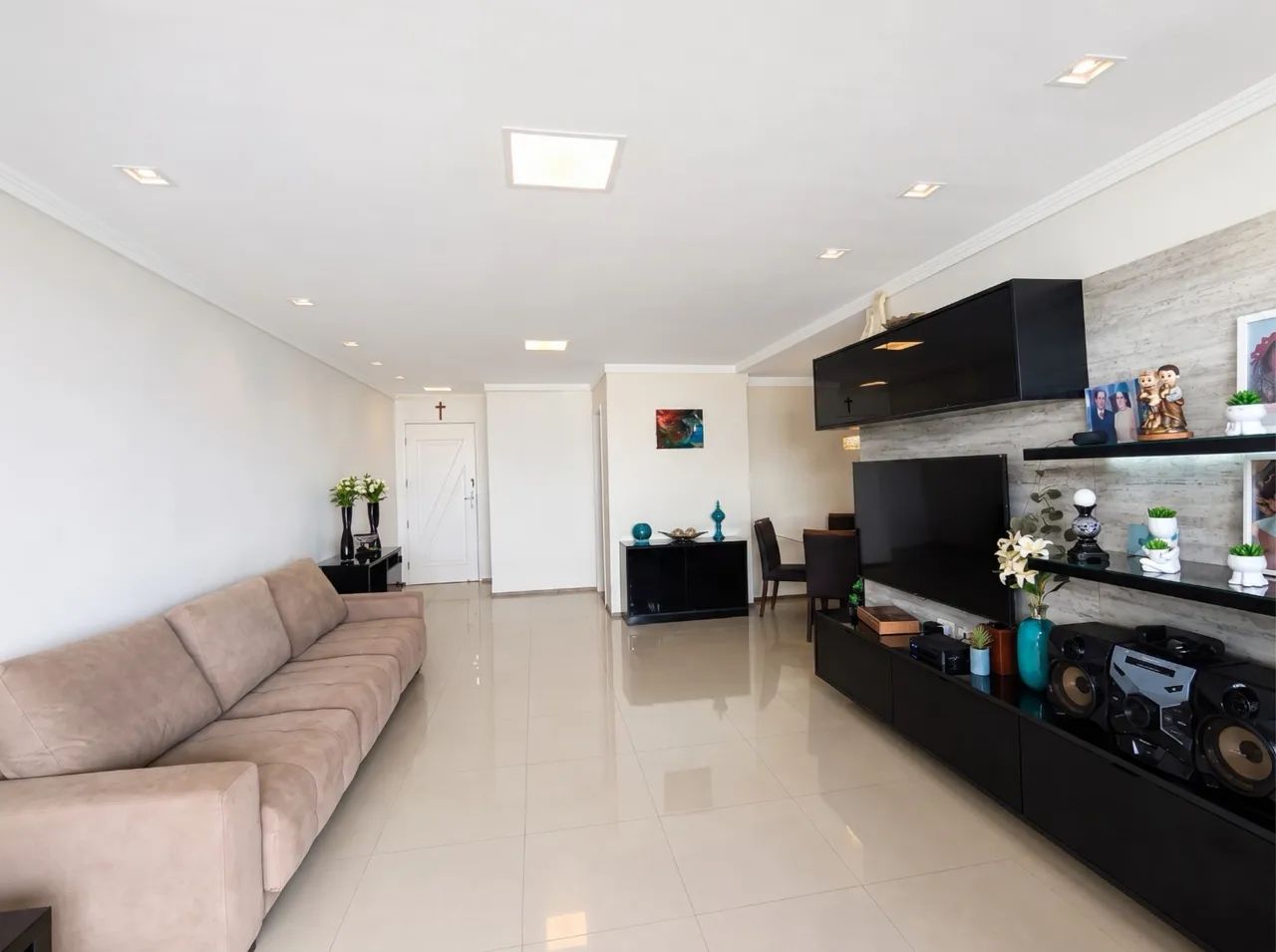 Apartamento no Zefirus | 178 metros | 4 suítes | vista mar  - Foto 2