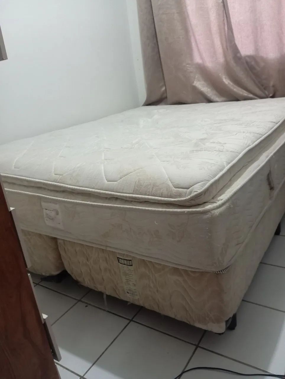 Cama Queen 
