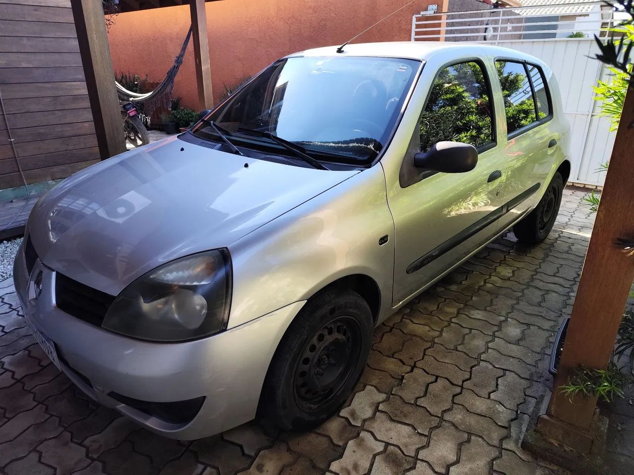 Renault Clio Hi-flex 1.0 16V 5P 2012 - Foto 3