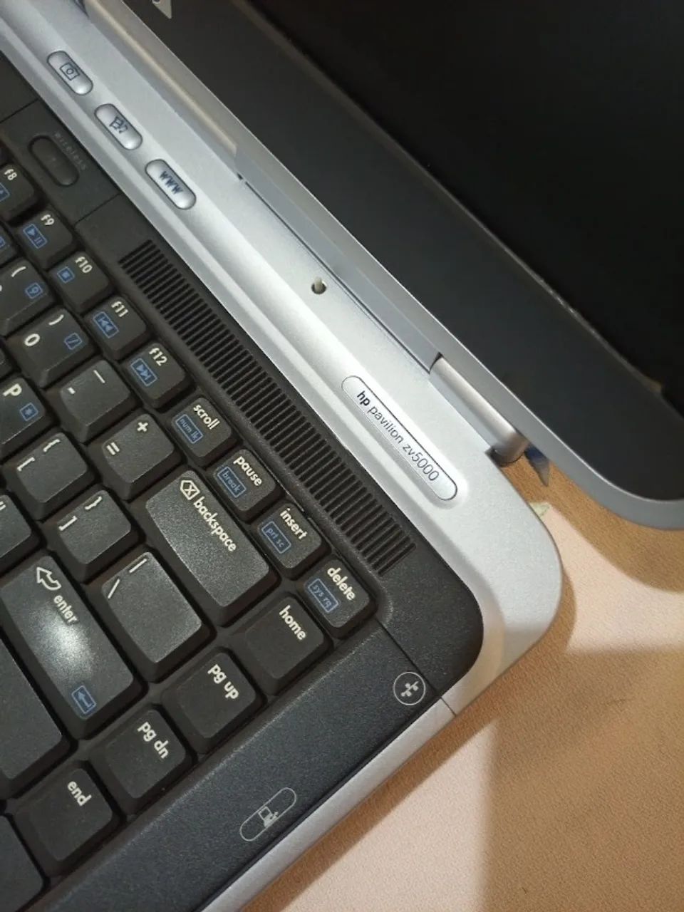 Notebook HP Pavillion Pentium 4 com defeito 