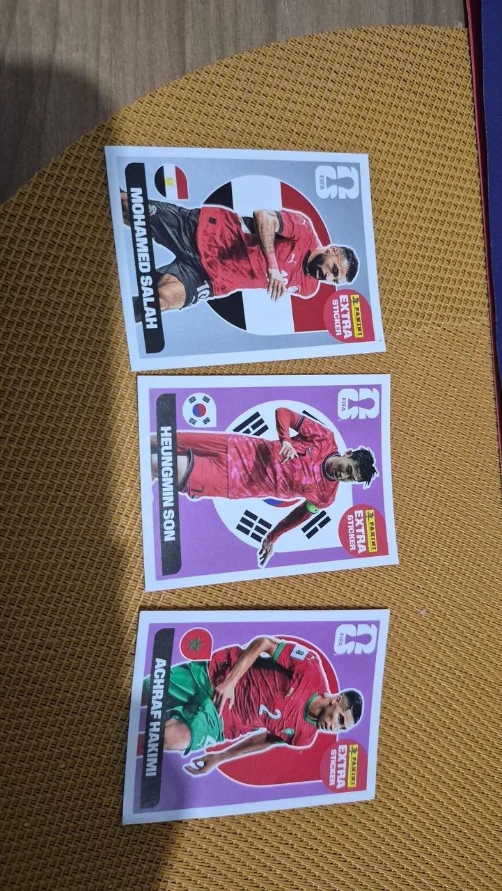 FIGURINHAS LEGEND