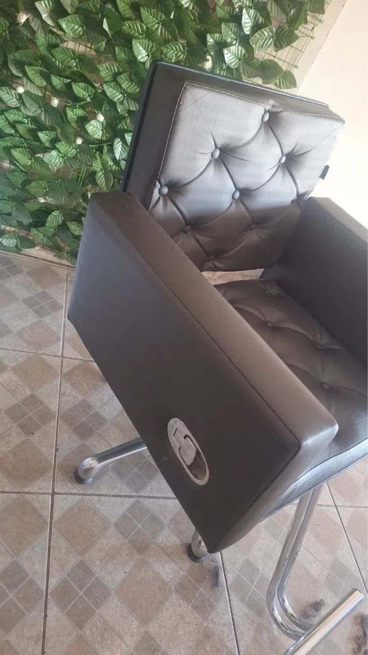 Cadeira Poltrona Luxo Salão - Foto 3