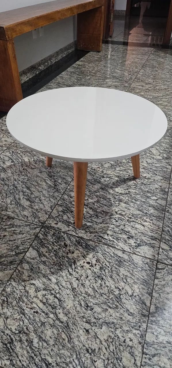 MESA DE CENTRO LINDA..