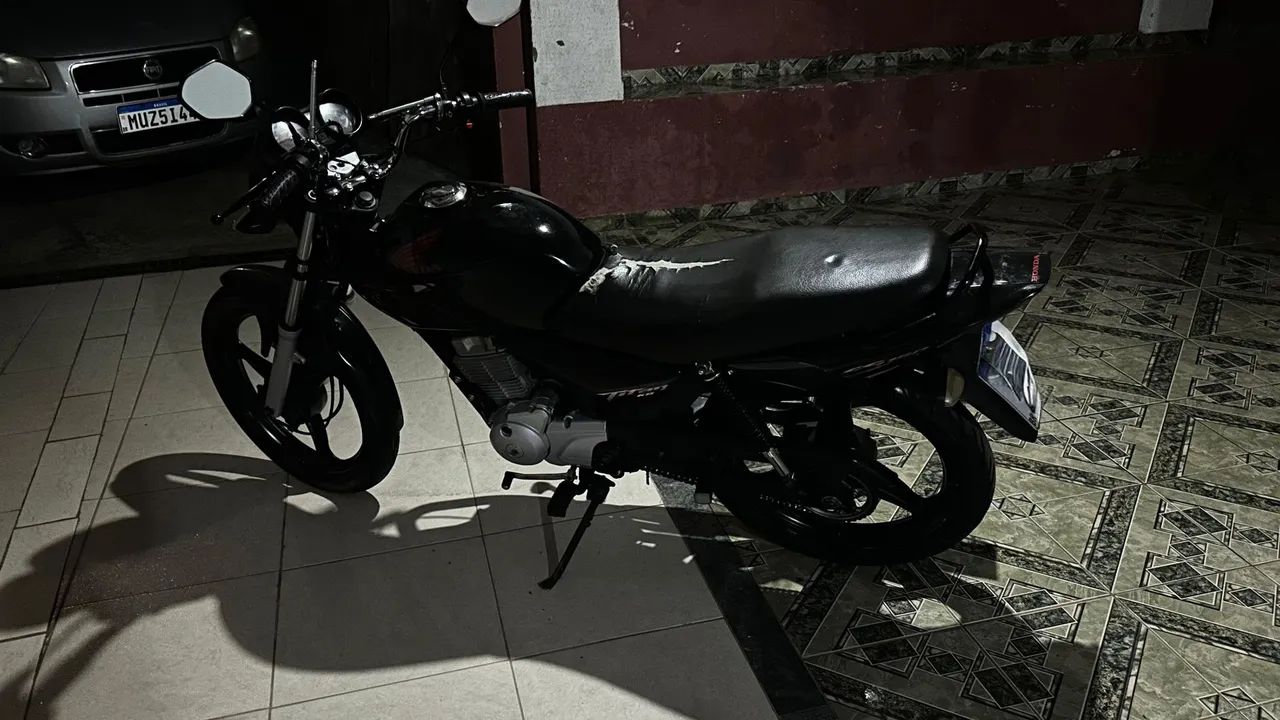 Titan 150  - Foto 5