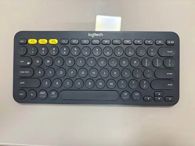 Teclado Logitech sem fio em perfeito estado! - Foto 2