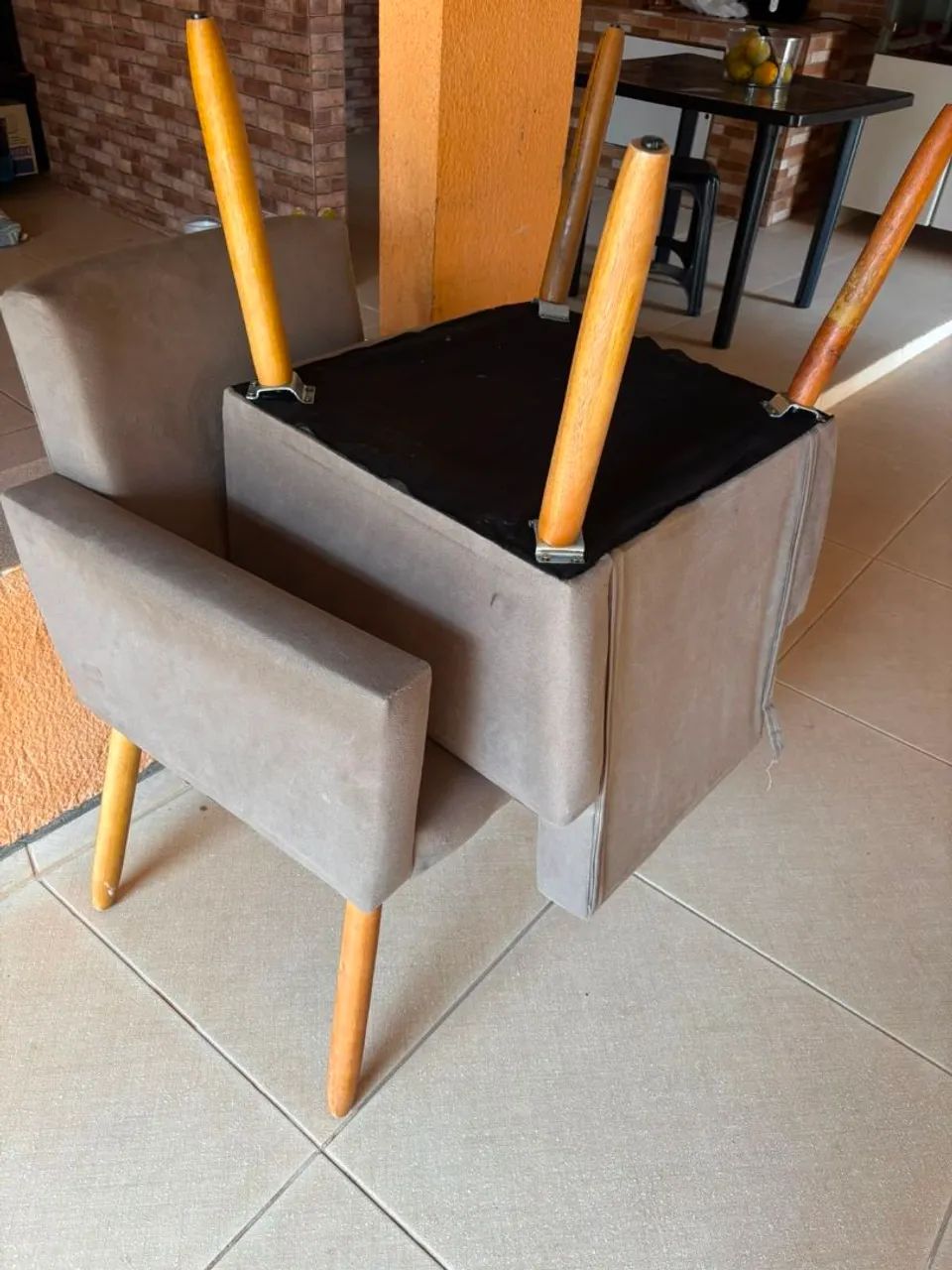 Par de Poltronas Bege - Foto 3