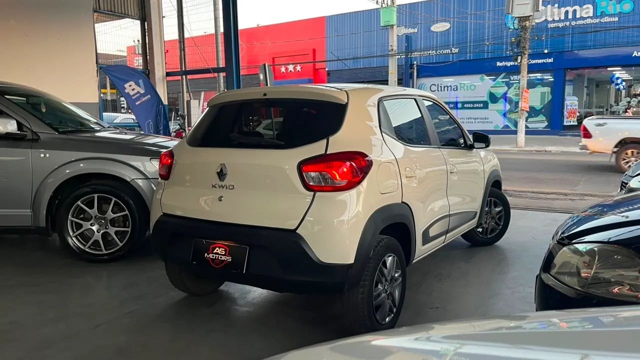 Renault Kwid Intense 1.0 Flex 12V 5P Mec. 2022 - Foto 2