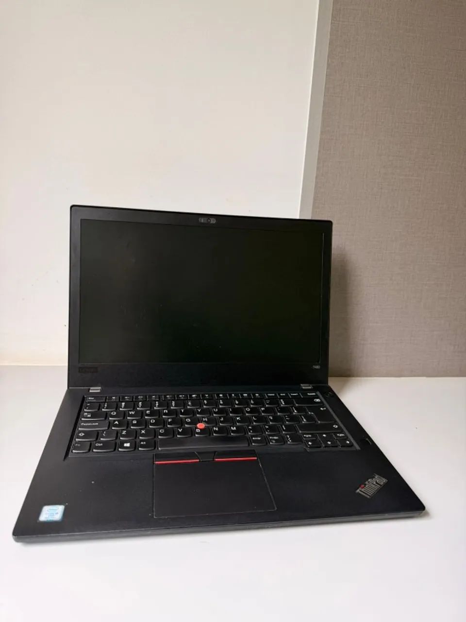 Notebook Lenovo ThinkPad Excelente estado! Core I5-8ªth 16gb Ssd 240gb Tela Hd Cor Black