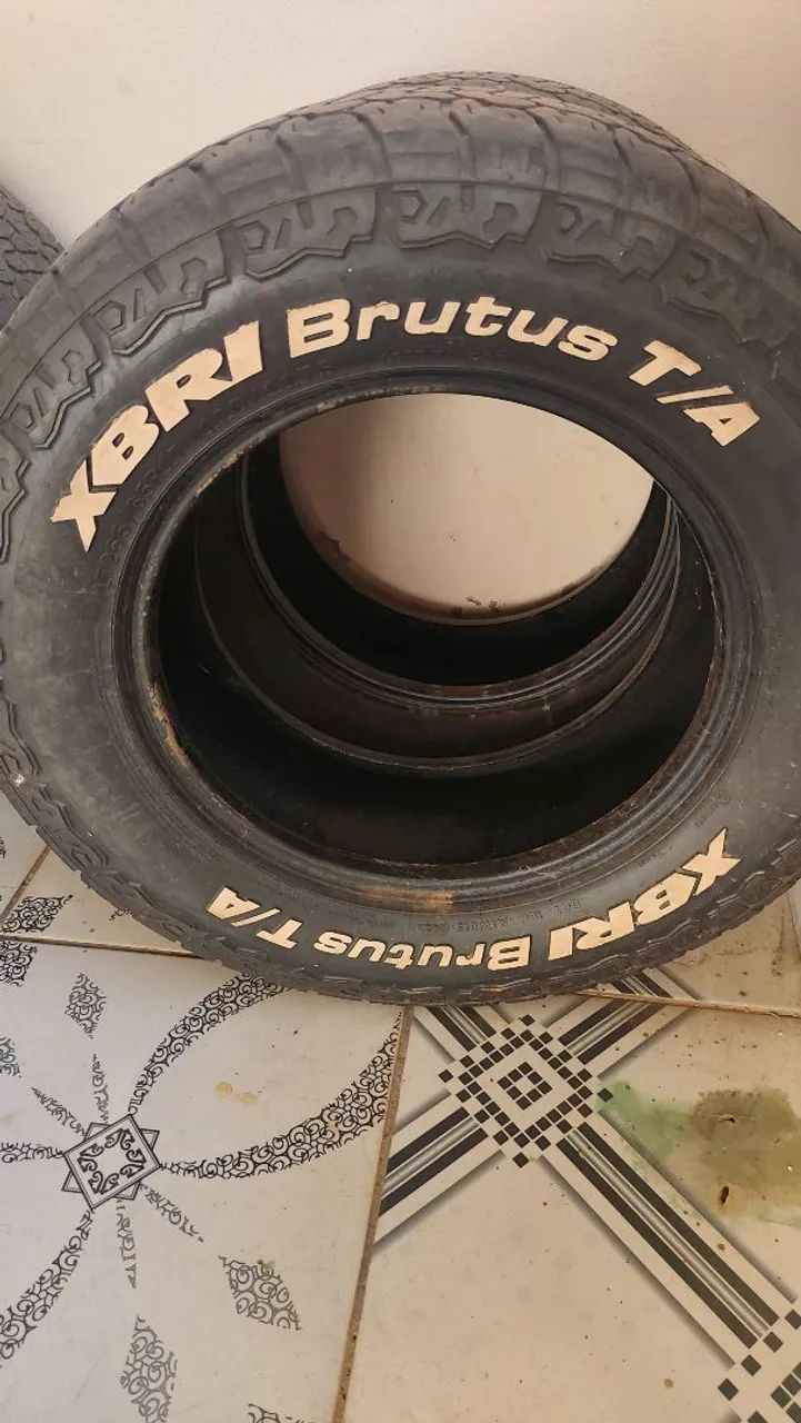 Pneus 265/65/17
