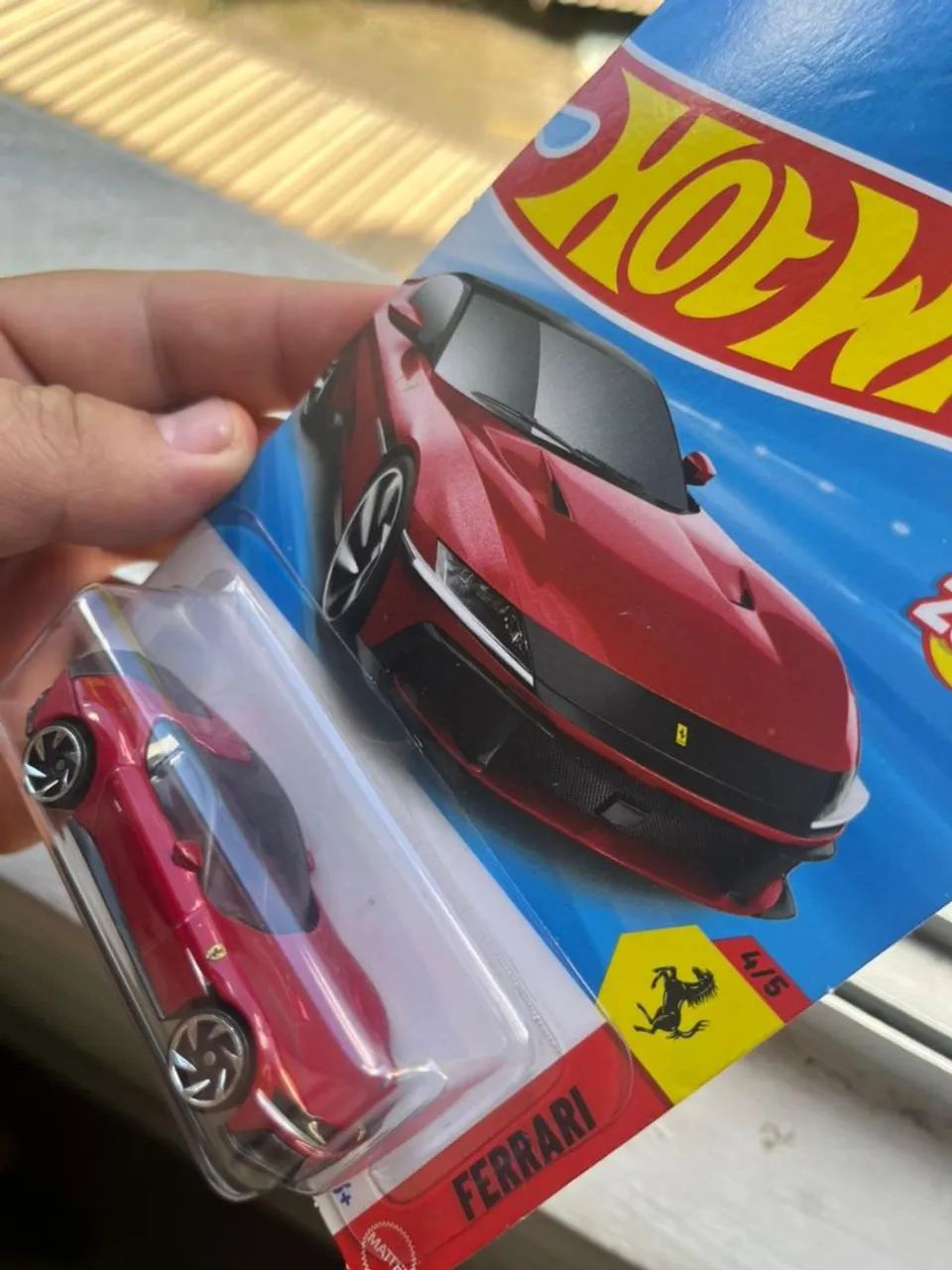 Ferrari 12 cilindri HW - Foto 3