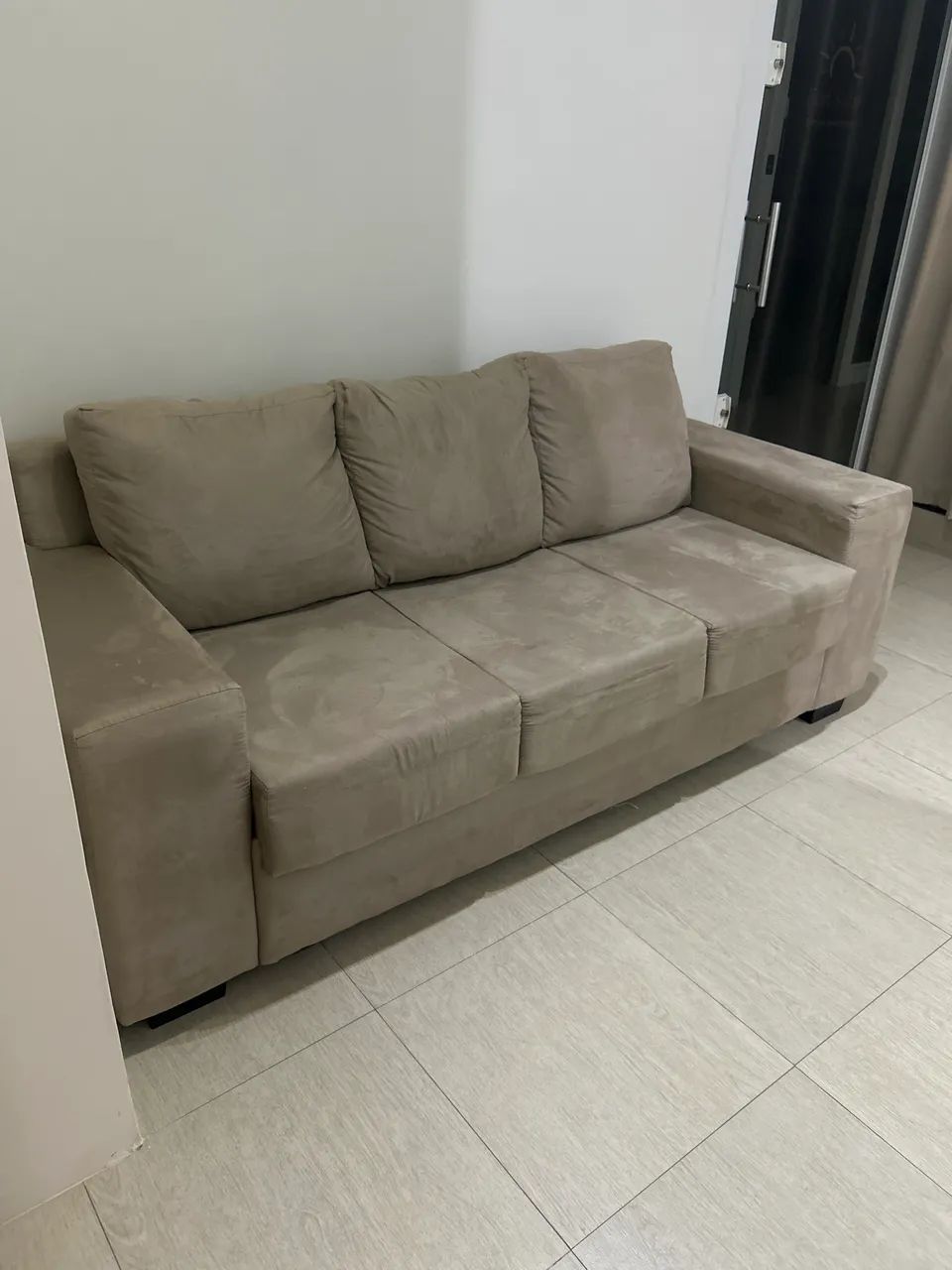 Sofá 3 lugares em ótimo estado