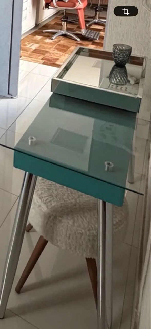Sofá e aparador (recepção ou sala de estar) - Foto 2