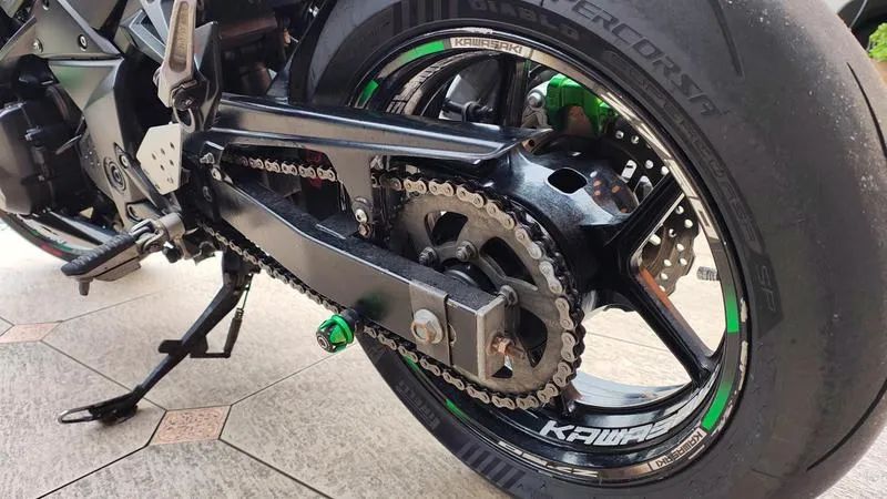 Z 750 2011 - 1528111975 | OLX