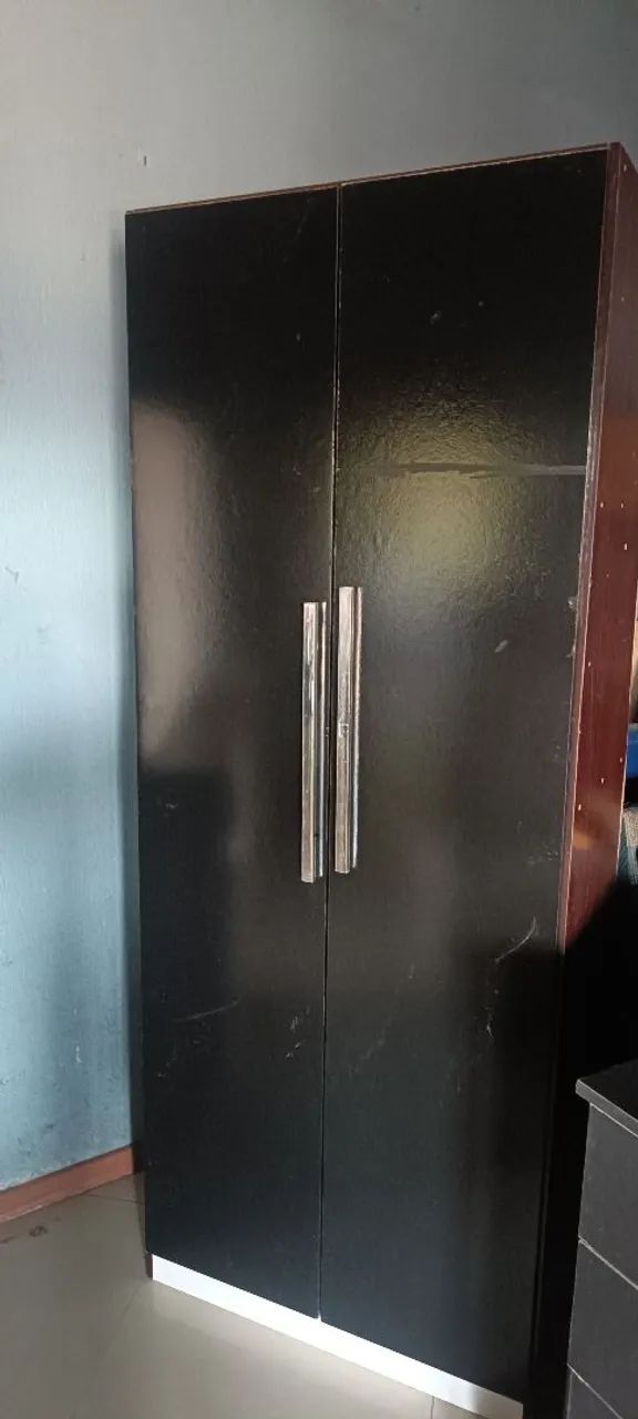 Guarda roupa 2 portas 