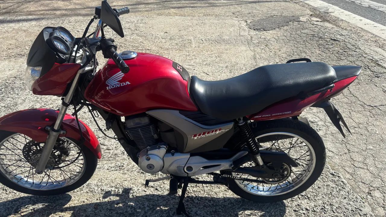 Titan 150 - Foto 3