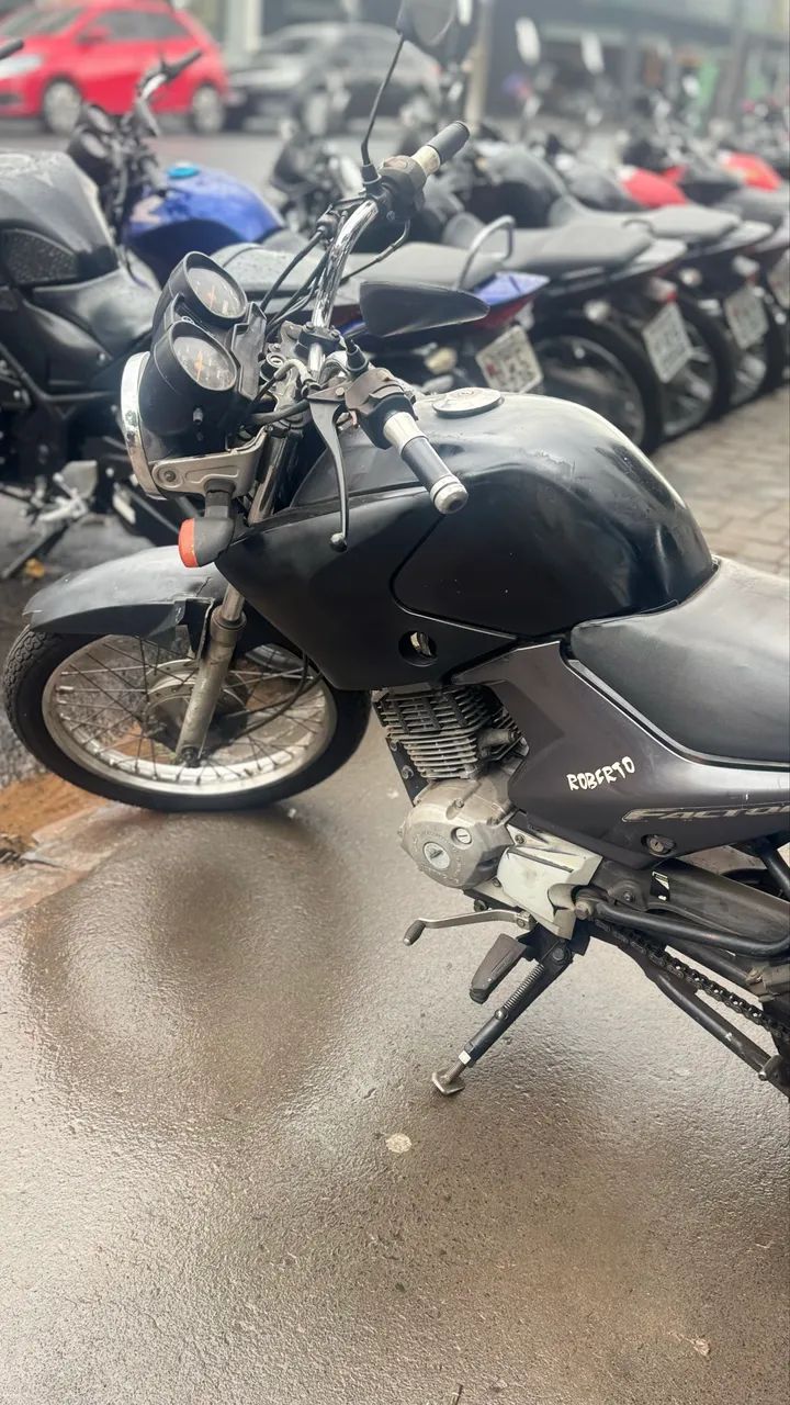 Vendo factor 125 modelo 2009 - Foto 3