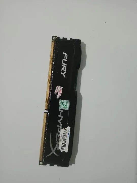 MEMÓRIA RAM 8GB 1600mhz