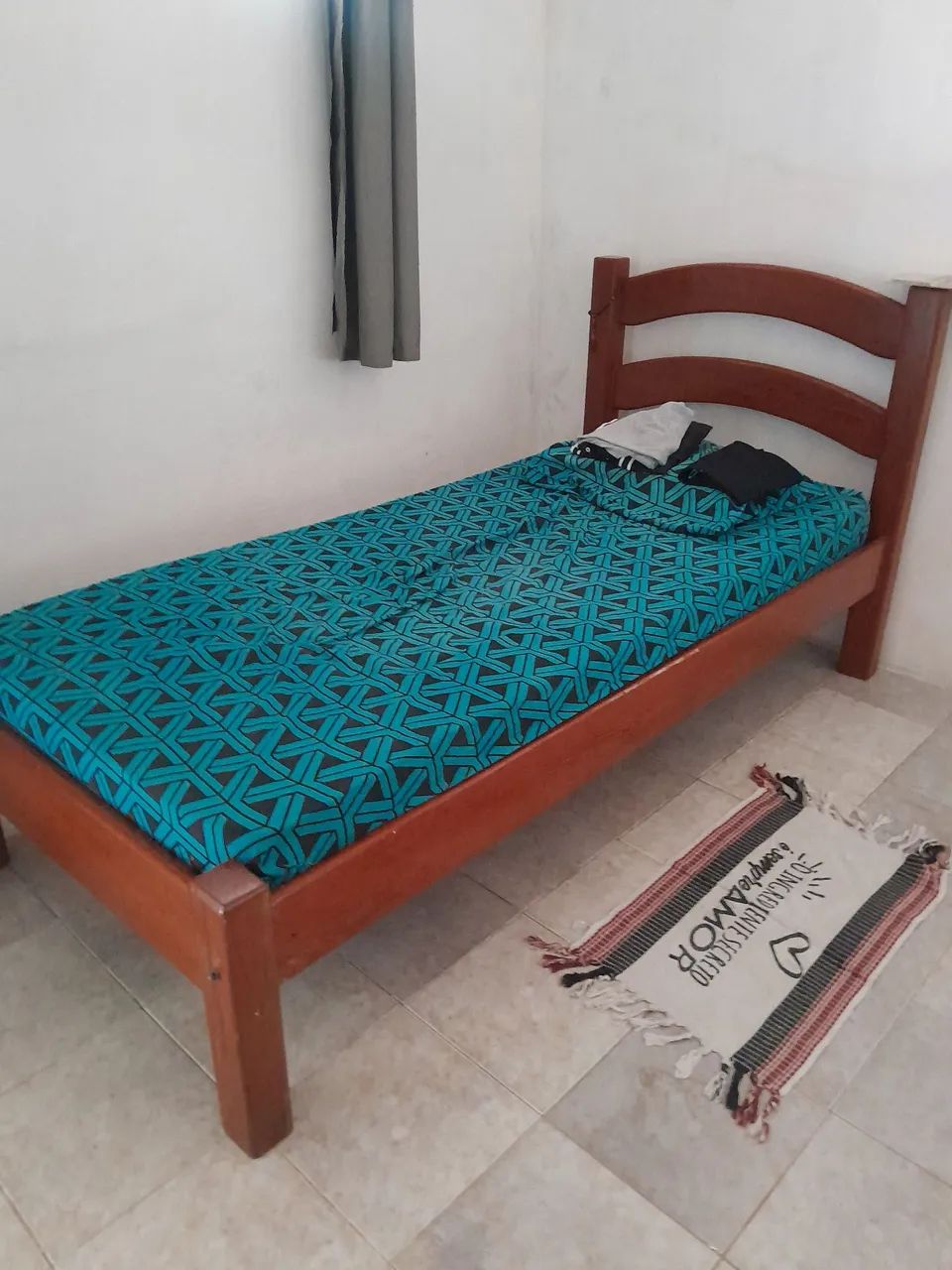 Cama solteiro de madeira maciça  - Foto 3