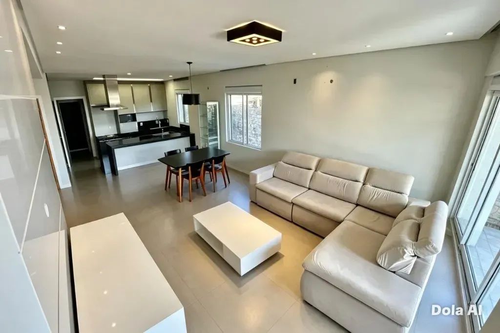 Alugo Casa, com 4 suítes, 04 vagas de garagem, no Centro de Florianópolis, com varanda gou - Foto 4
