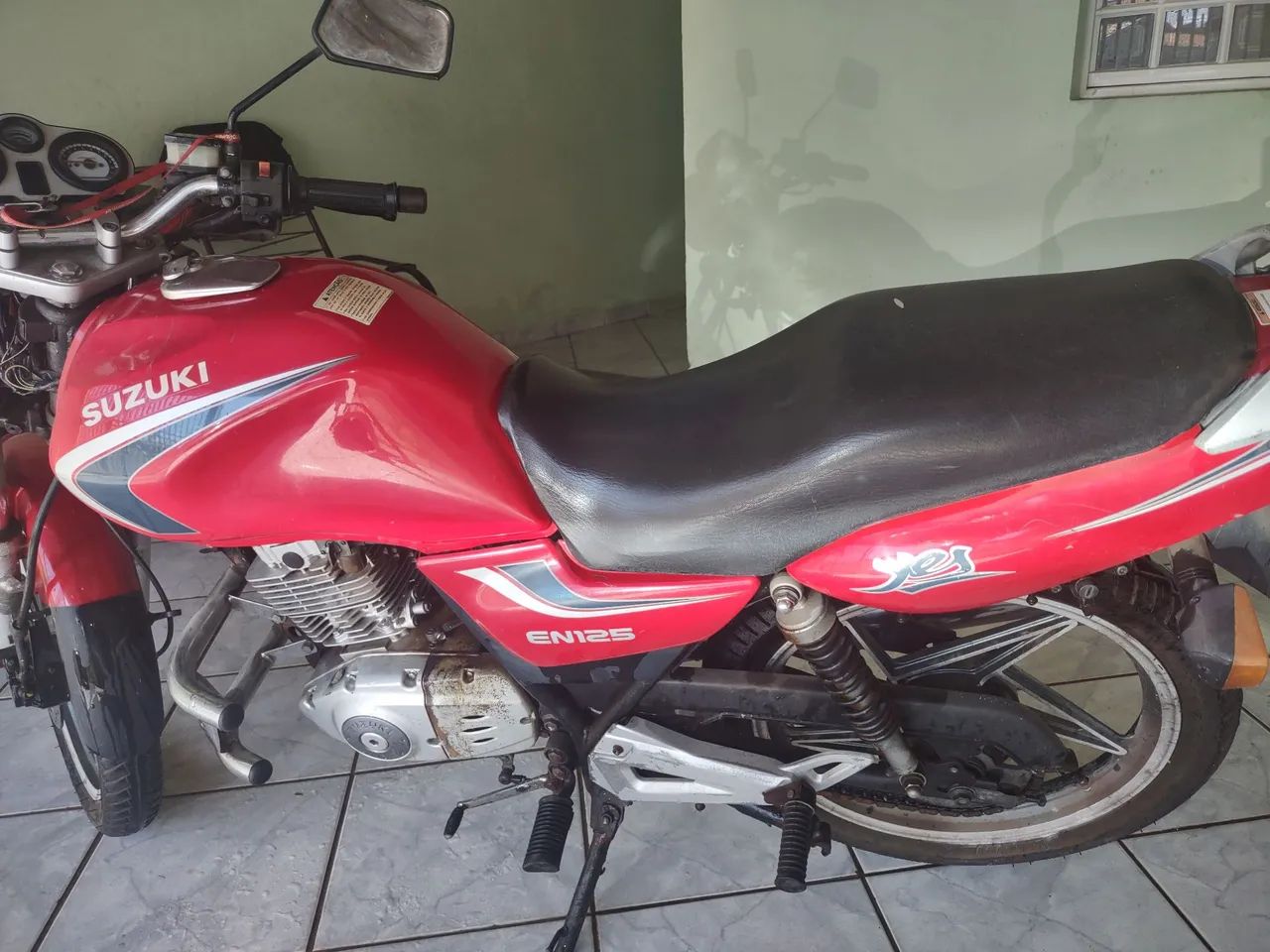 Suzuki Yes EN 125 - Foto 3