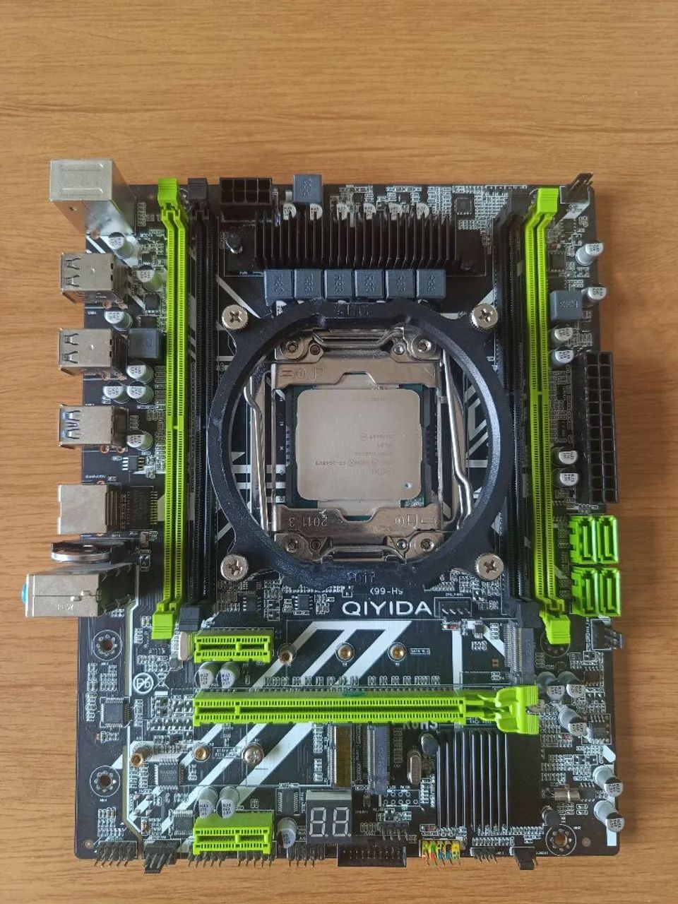Kit Xeon X99 Placa Mãe Qiyida H9 + Xeon 2640v3