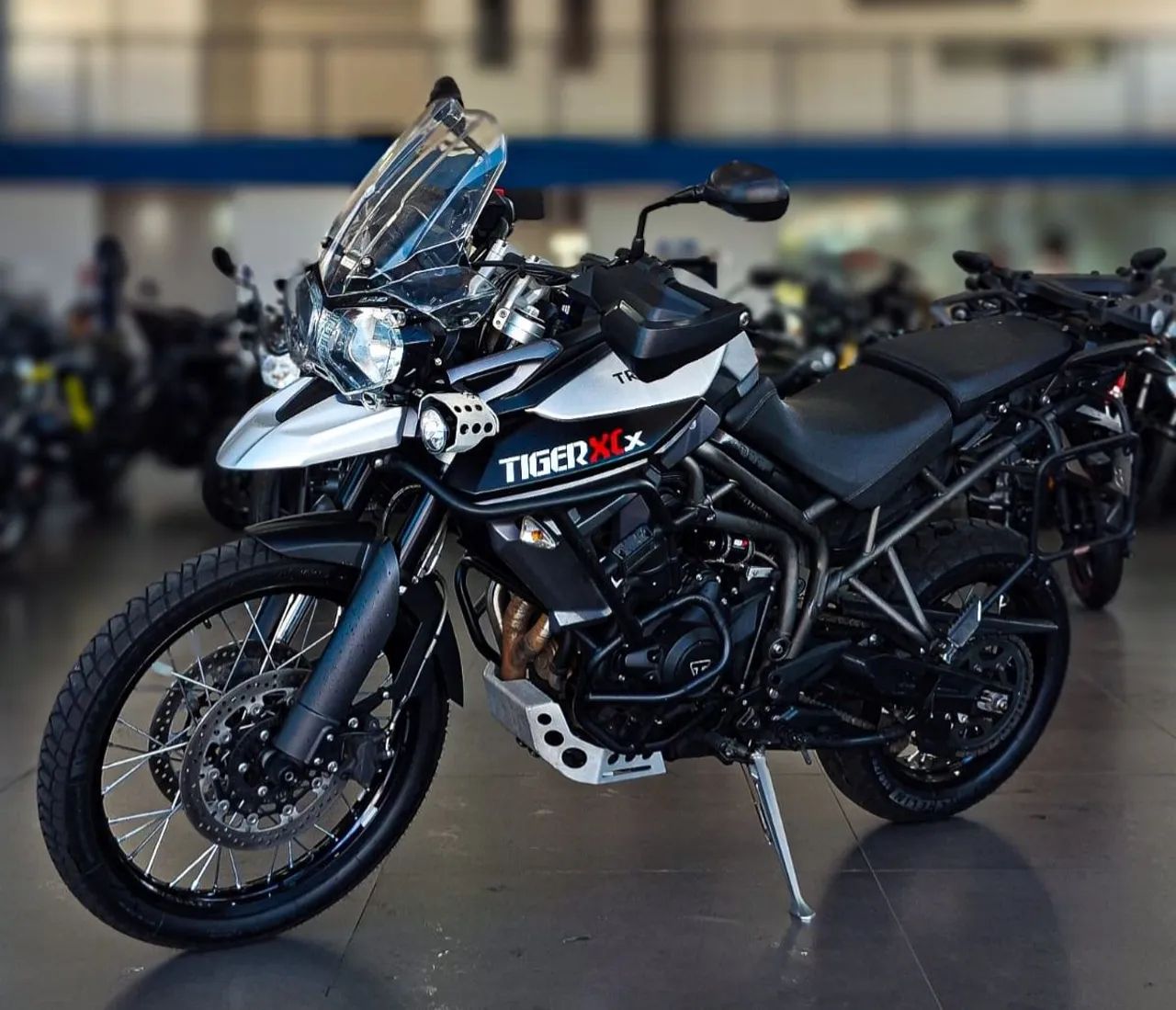 Tiger 800 XCx 2017/18 - Foto 2