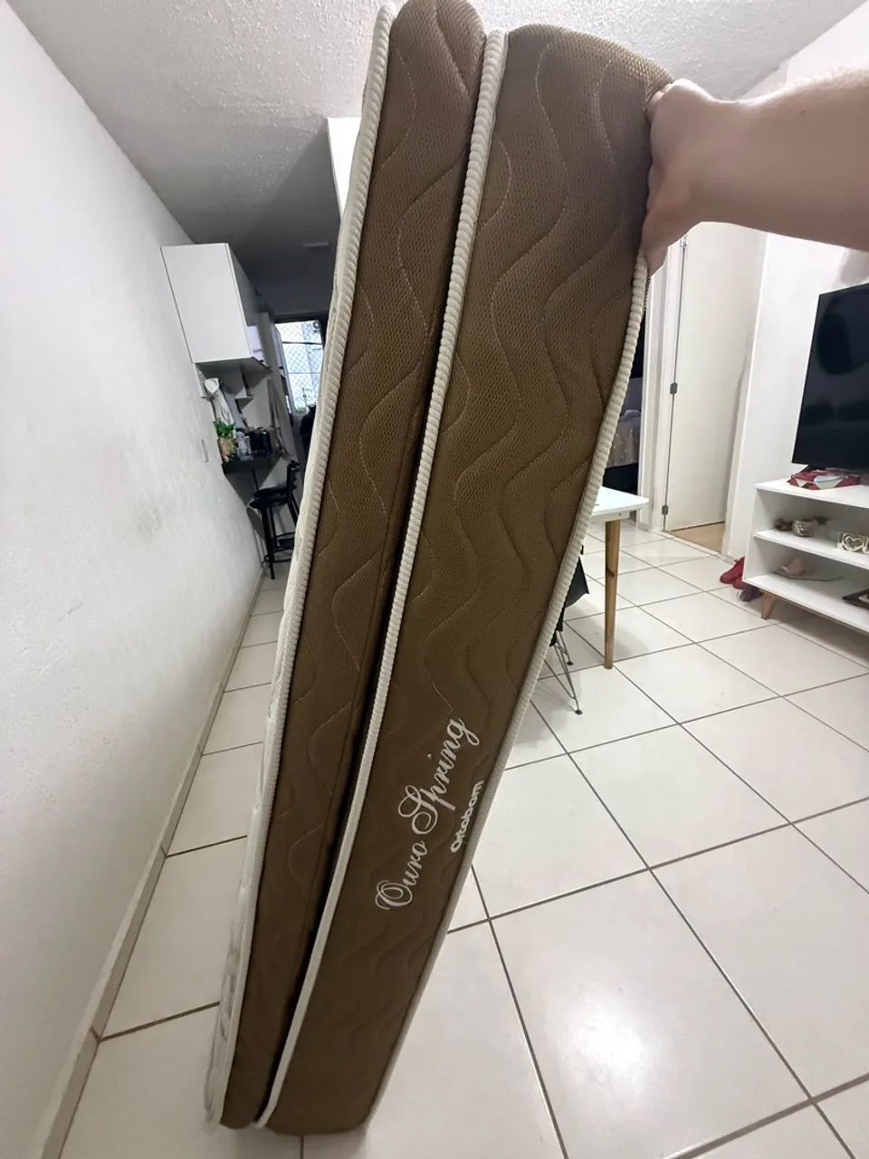 CAMA BOX QUEEN ORTOBOM EM PERFEITO ESTADO  - COLCHÃO COM PILLOW TOP  - Foto 3
