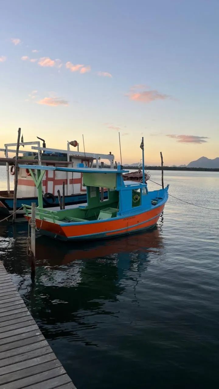 BARCO EM MADEIRA PARA RECREAÇÃO E PESCA  - Foto 2