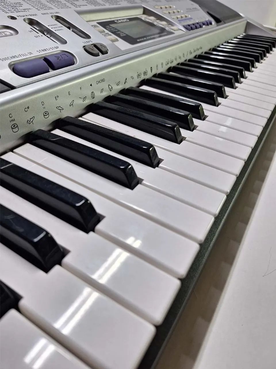 Teclado Casio CTK-496 - Foto 2