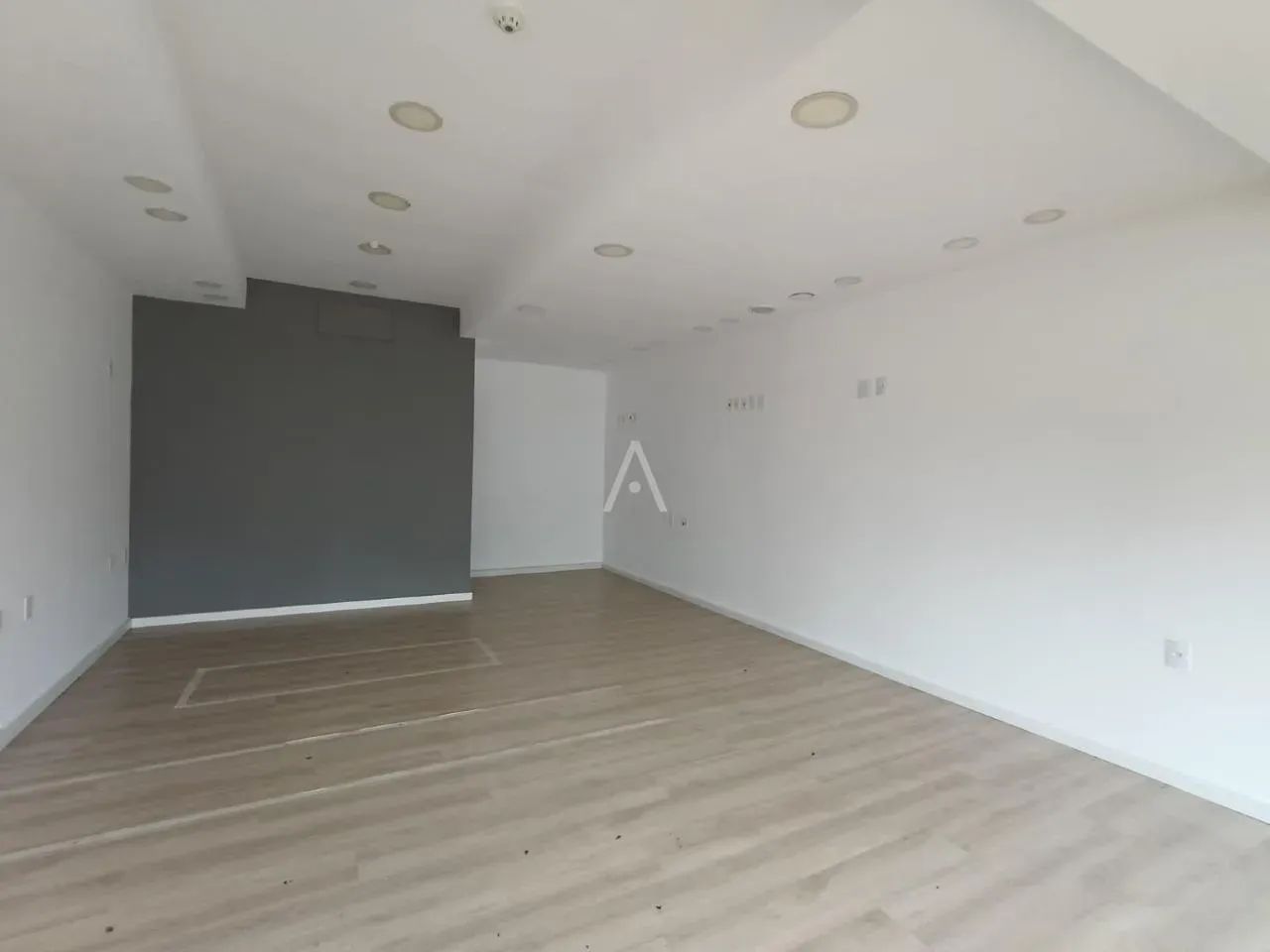 Sala comercial para locação no centro de Cascavel Pr - Foto 5