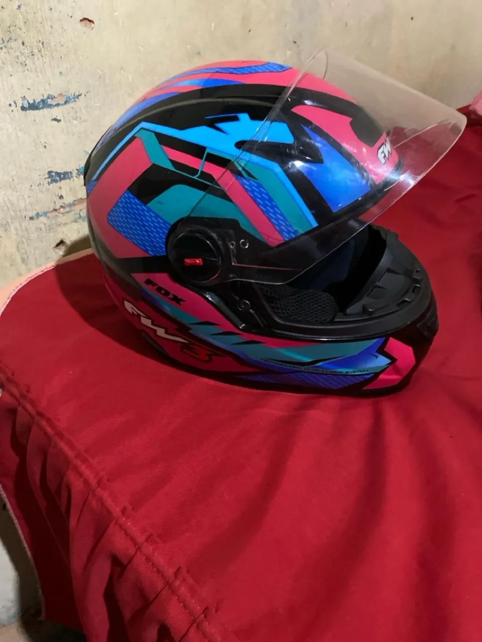 Fw3 capacete 