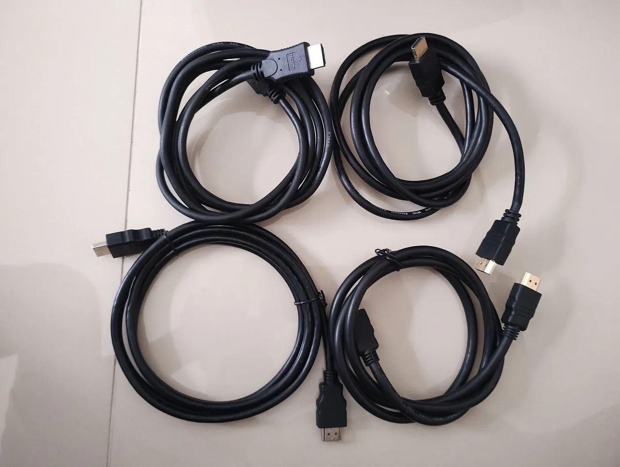 Cabo HDMI (15,00 R$ Unidade) 