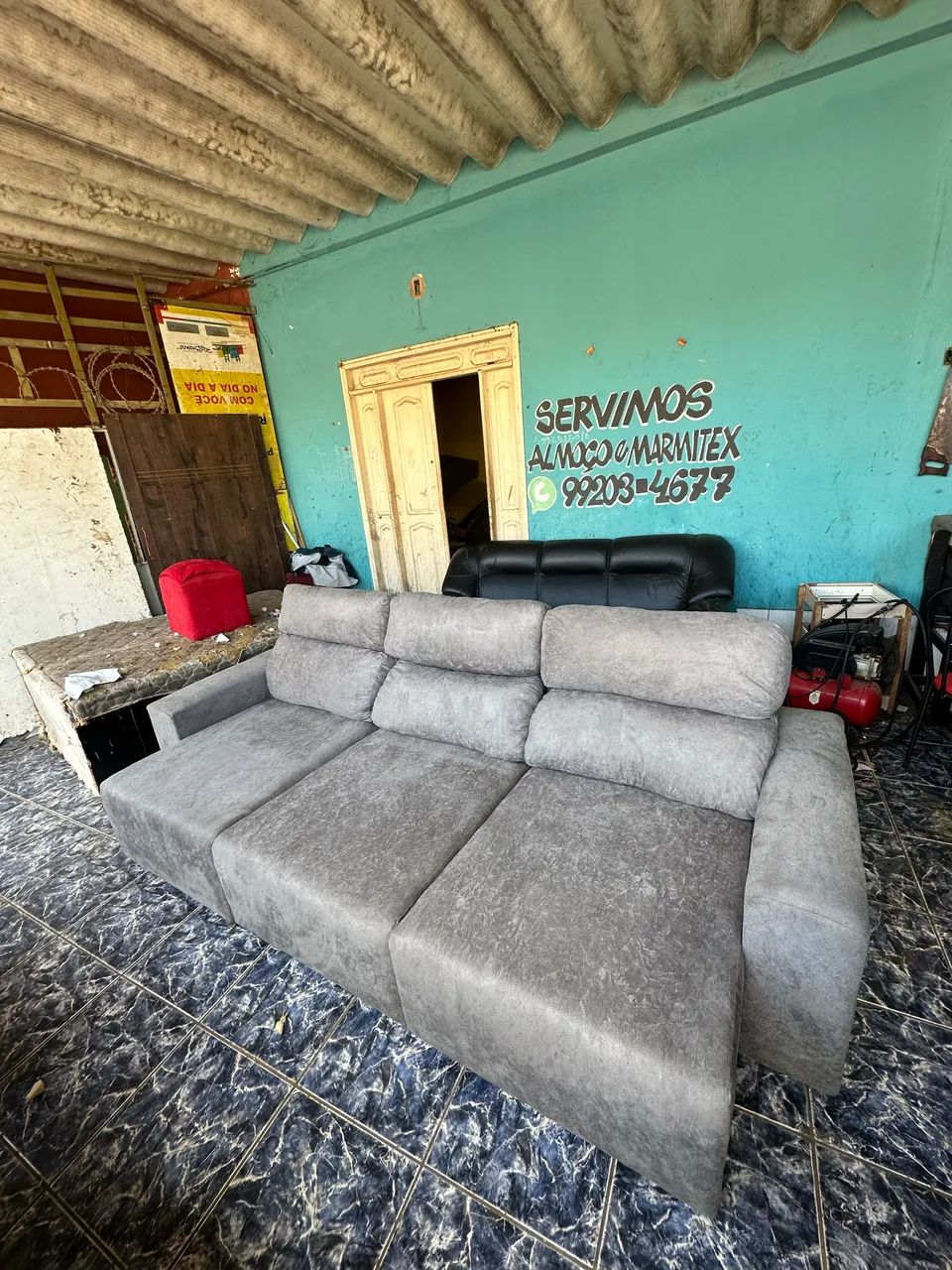 Sofá Retrátil e Reclinável - Foto 2