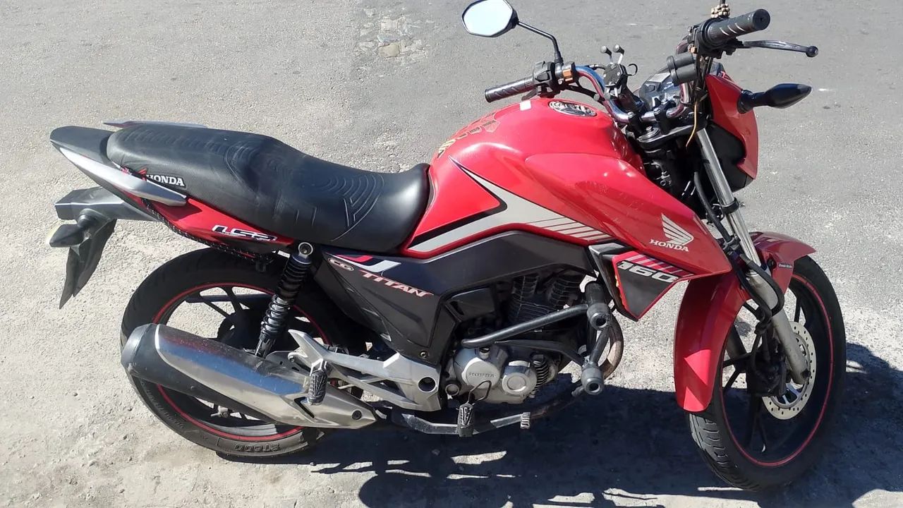 Titan 160 ano 2018 pra vender logo, moto filé  - Foto 3