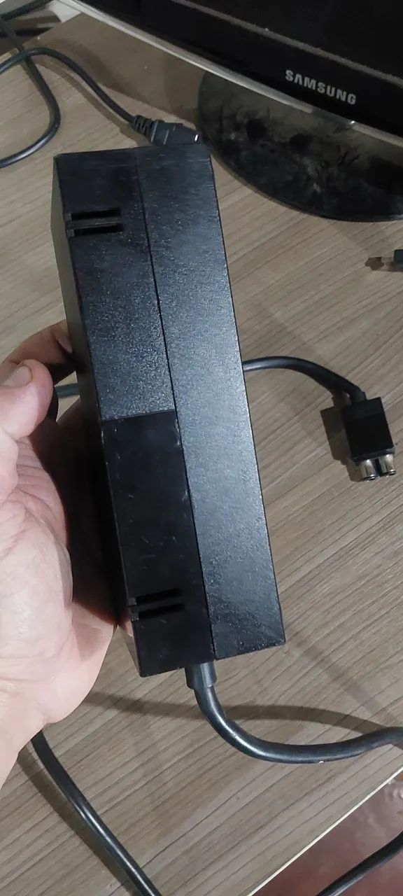 FONTE ORIGINAL XBOX ONE FAT EM BOM ESTADO - Foto 3