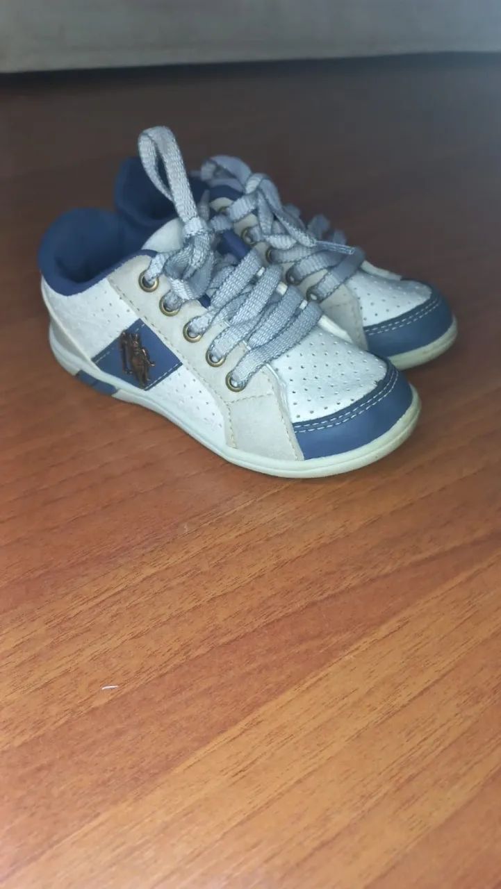 Tenis bebê cinza