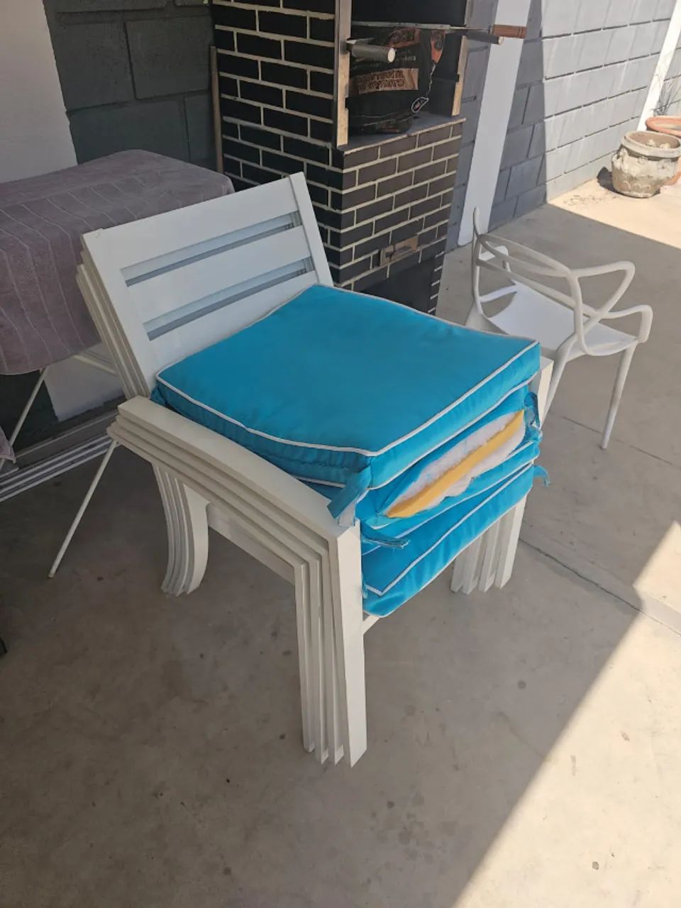 Conjunto Mesa + 4 Cadeiras de Alumínio - Área Externa - Com Almofadas - Foto 5