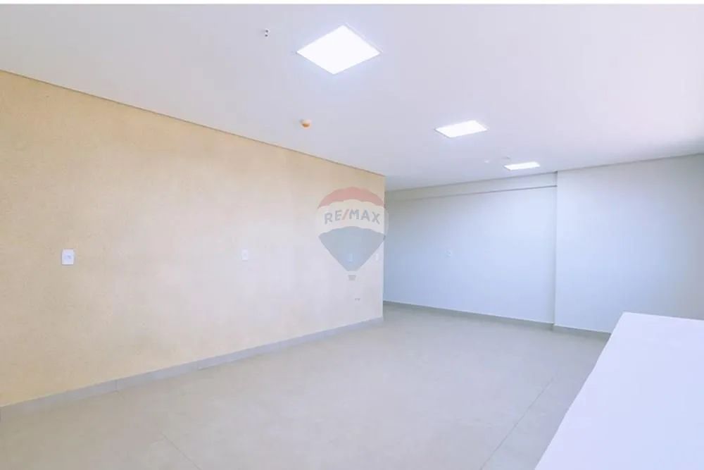 Sala comercial no Df Plaza Century por R$ 300 mil com 33m° - Foto 7