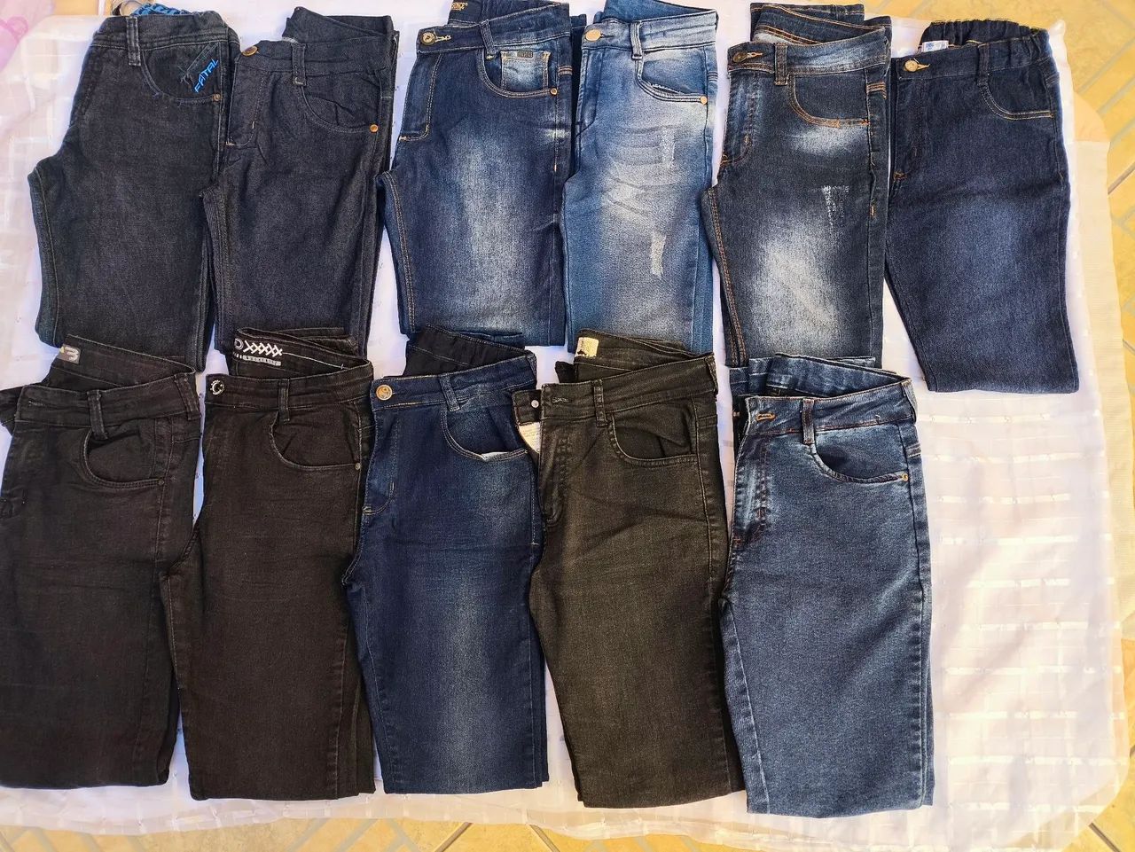Lote Calça Jeans juvenil Lindissima ótimo para donas de brechó  - Foto 5